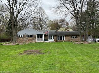 287 Barrington Ridge Rd, Painesville, OH 44077
