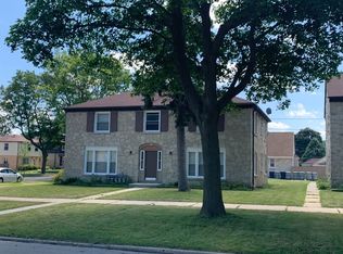 5503 W Keefe Ave #4, Milwaukee, WI 53216