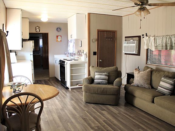 4th image of 601 Beachcomber Blvd #373