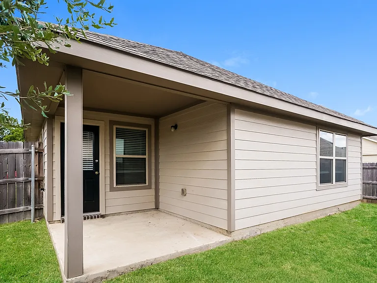 8345 Camellia Tree Ct — Photo 5