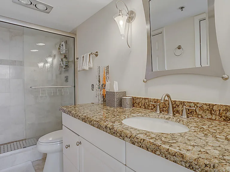 2687 N Ocean Blvd #G-305 — Photo 20