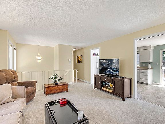 2nd image of 14606 78th Ave NE