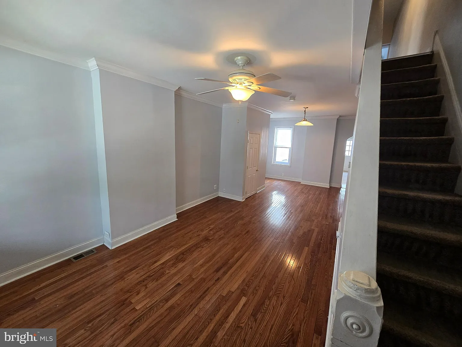 4 bed, 1.5 bath, 1728 sqft, $2,600 — Photo 4