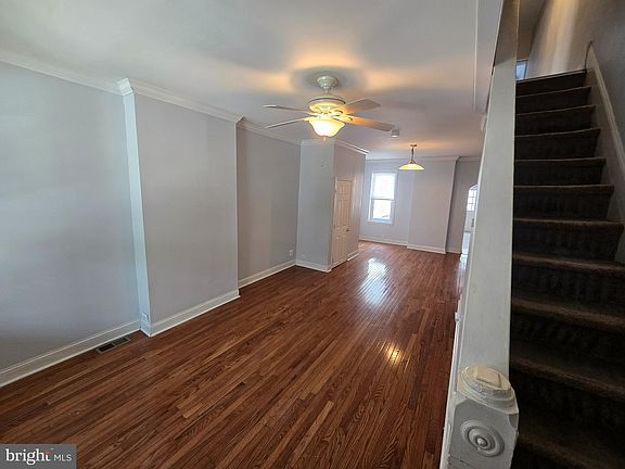 4th image of 4420 Fleming St