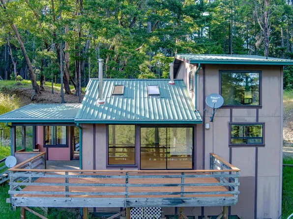 4001 Old Briceland Rd, Garberville, CA 95542