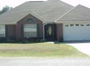 573 N Black Creek Rd, Sumrall, MS 39482