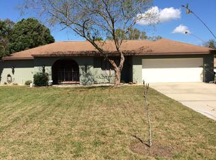 380 Escambia Dr, Winter Haven, FL 33884