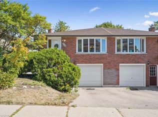 376 Westwood Dr, Kitchener, ON N2M2L6