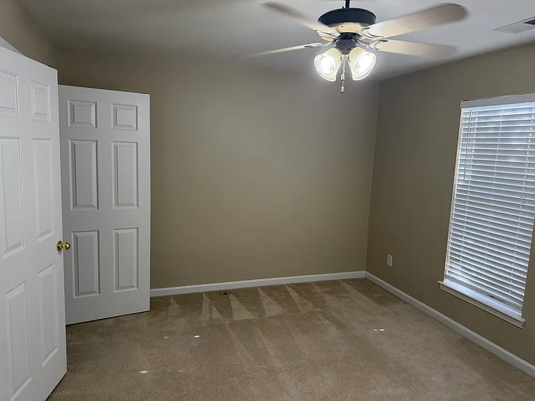 128 Autumn Falls Dr — Photo 47