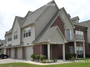 887 Addington Ln, Ann Arbor, MI 48108