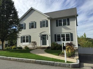 7 Arbor Ln, Winchester, MA 01890
