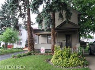 10 Linden Ave, Niles, OH 44446