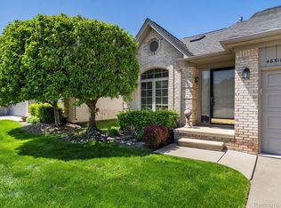 46311 Bentley Cir W #51, Macomb, MI 48044