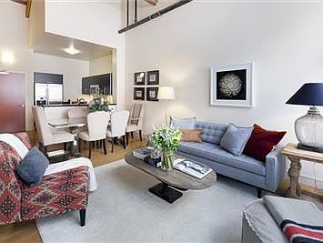 5th image of 310 Townsend St APT 409