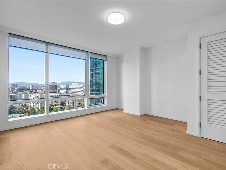 877 Francisco St #1818 — Photo 8