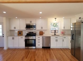 97 Maebeth St, Springfield, MA 01119