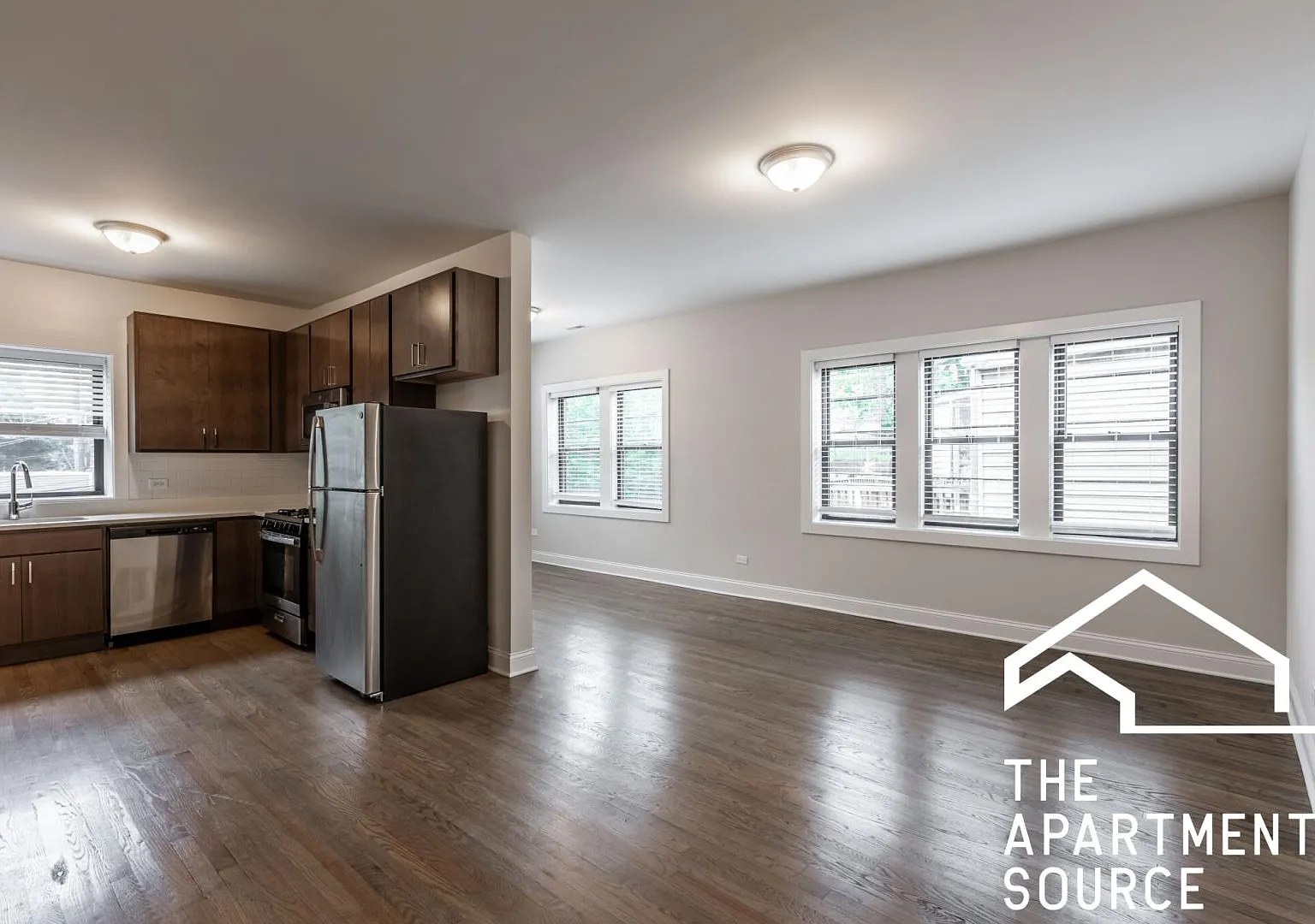 2 bed, 1124 sqft, $2,595 — Photo 2