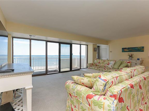 4th image of 4004 Atlantic Ave APT 903