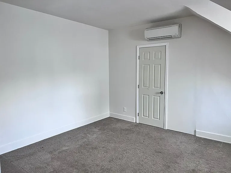 3535 Michigan Avenue — Photo 19