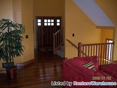 4th image of 4663 Lansing Ave NE