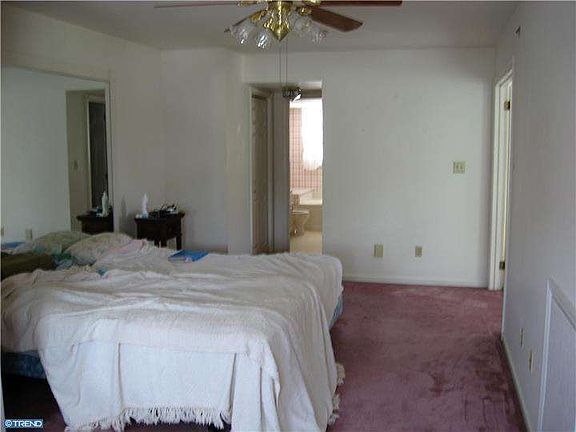2nd image of 1 Standiford Ct