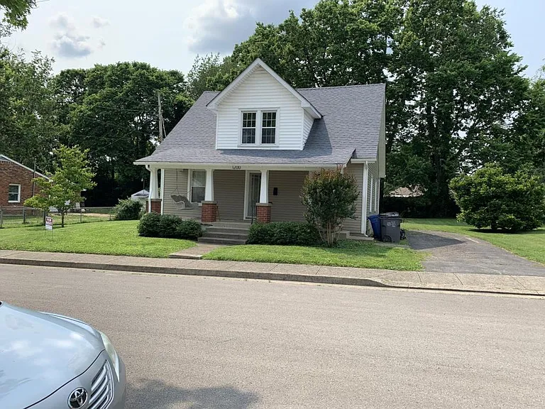 1200 Garrison Ave — Photo 11