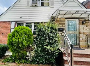 14014 Poplar Avenue, Flushing, NY 11355