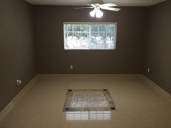 3rd image of 3650 N 56th Ave #701