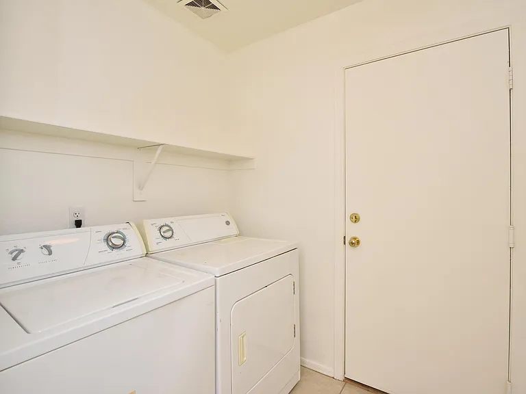 8843 E Pampa Ave — Photo 27