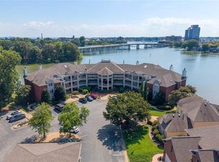 30 Brough Ln APT 103, Hampton, VA 23669