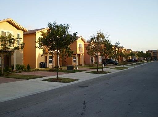 1st image of 680 SW 11th St