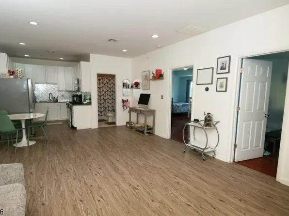349-353 W Grand St #104, Elizabeth City, NJ 07202