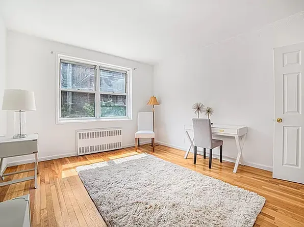 350 E 30th St APT 4V, New York, NY 10016