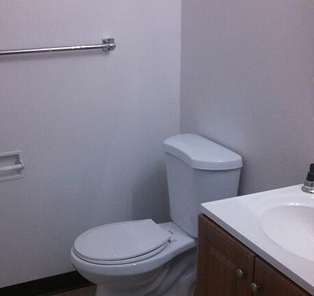 4th image of 527 W Alder St APT C303
