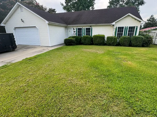 1211 W Church St, Elizabeth City, NC 27909