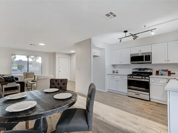 136 Hexham Dr, Henderson, NV 89015