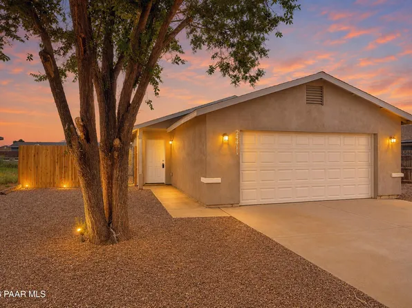 24411 N Diamond Head Ave, Paulden, AZ 86334