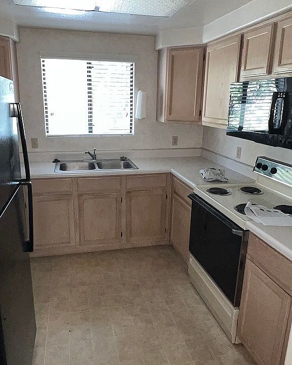 1st image of 750 E Northern Ave Unit 2023