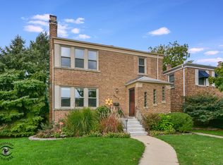 9858 S Lawndale Ave, Evergreen Park, IL 60805