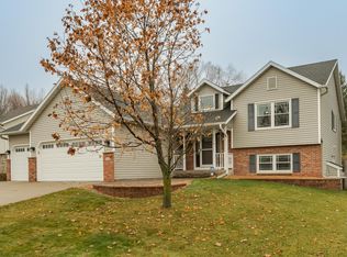 5303 Nicklaus Dr NW, Rochester, MN 55901