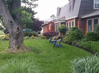 307 Queen Anne Club Dr, Stevensville, MD 21666