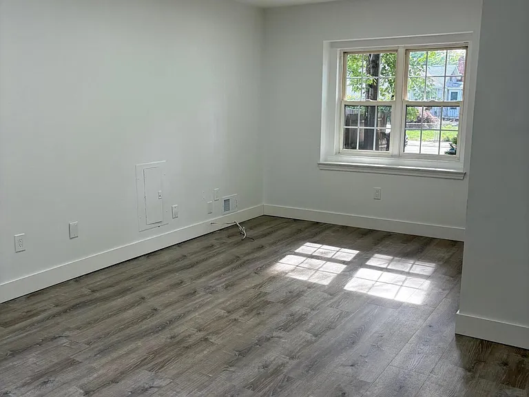 240 Atlantic Ave — Photo 16