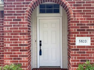 5810 Sugar Bush Dr, Magnolia, TX 77354