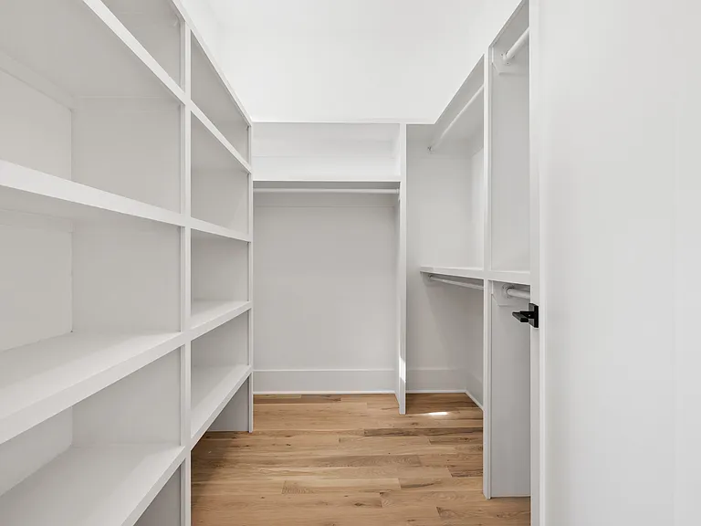 4705 Walden Ct — Photo 25