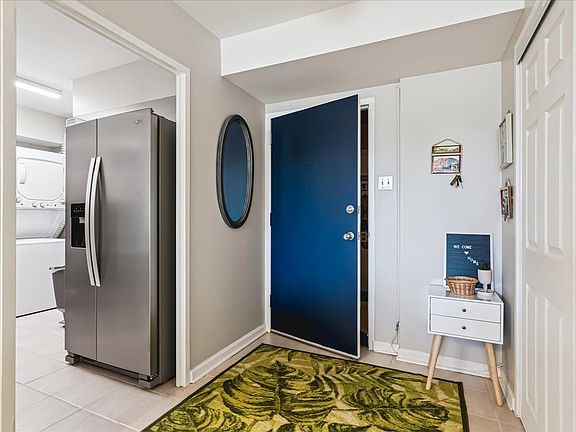 3rd image of 3080 Walnut Grove Rd APT 107