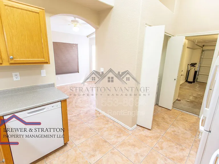 4962 E Holmes Ave — Photo 34