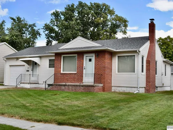 1830 N Keene Ave, Fremont, NE 68025
