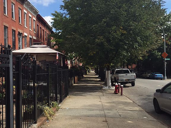 2nd image of 1835CA Rockaway Pkwy