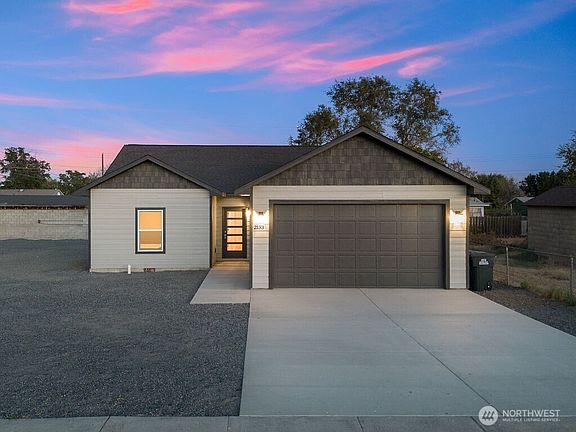 2nd image of 2133 W Peninsula Drive