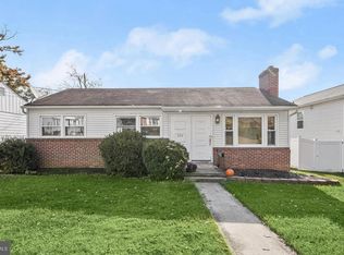 226 Glenrae Dr, Baltimore, MD 21228